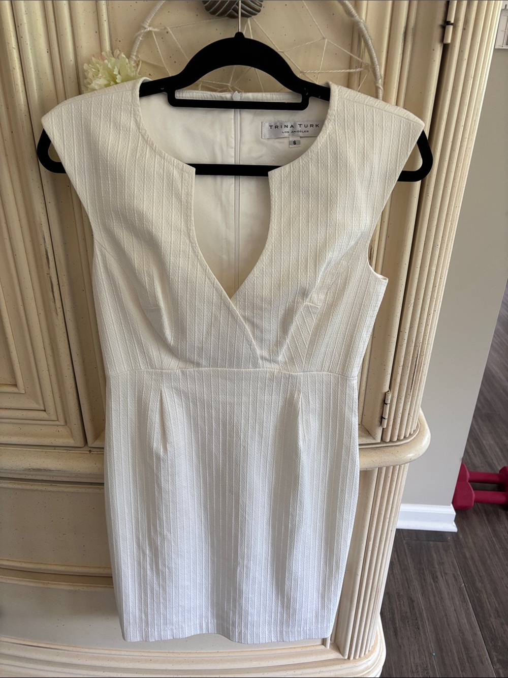 Trina Turk White Textured V-Neck Midi Sheath Dress